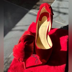 24Hr SALE🔥♥️Christian Louboutin Barbara 100 Oeillet Red Suede Peep Tow Bow Heel